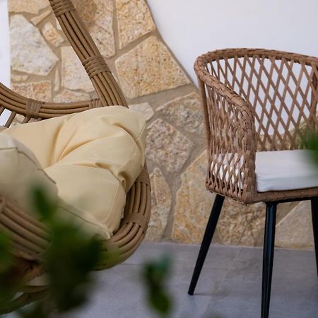 Melitta'S Luxury Apartments Anthousa  Exterior foto